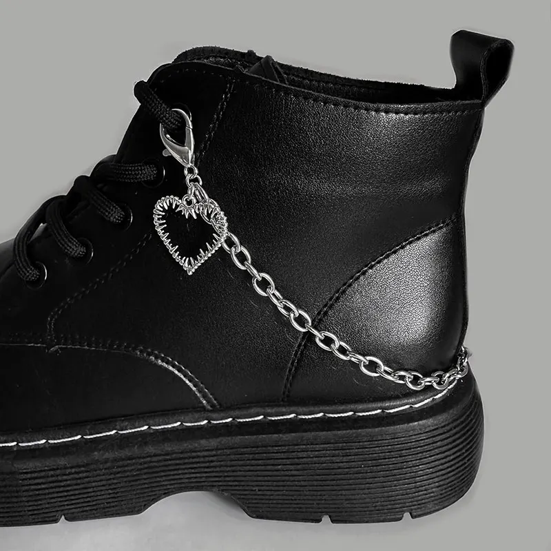 2PCS Punk Hollow Heart Stainless Steel Chains Shoe Buckles Vintage Martin Boots Canvas Shoes Chains Accessories Hip Hop Jewelry