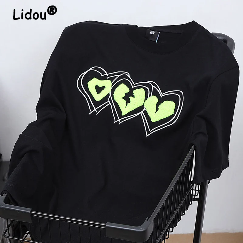 

Casual Loose Embroidery Love Man T-shirt New Summer High Quality Short Sleeve Streetwear Round Neck Youth Trend All-match Top