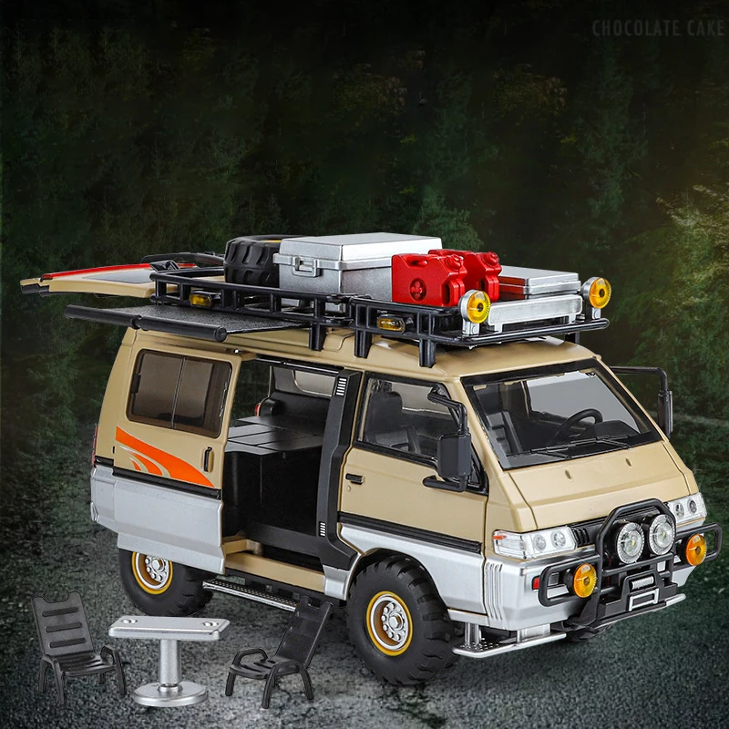 Коллекционная модель автомобиля Mitsubishi Delica Mini Off Road VAN RV