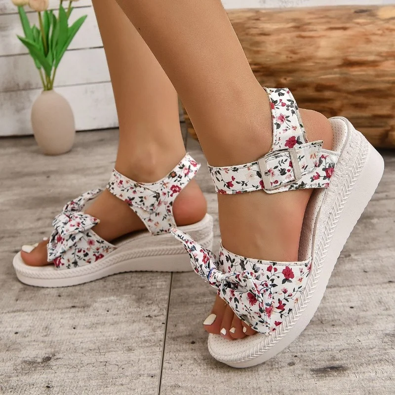 

Women's Shoes 2023 Fashion New Floral Bowknot Summer Thick-soled Flat-heeled Open-toed Fish Mouth Sandals Simple One-word Buckle