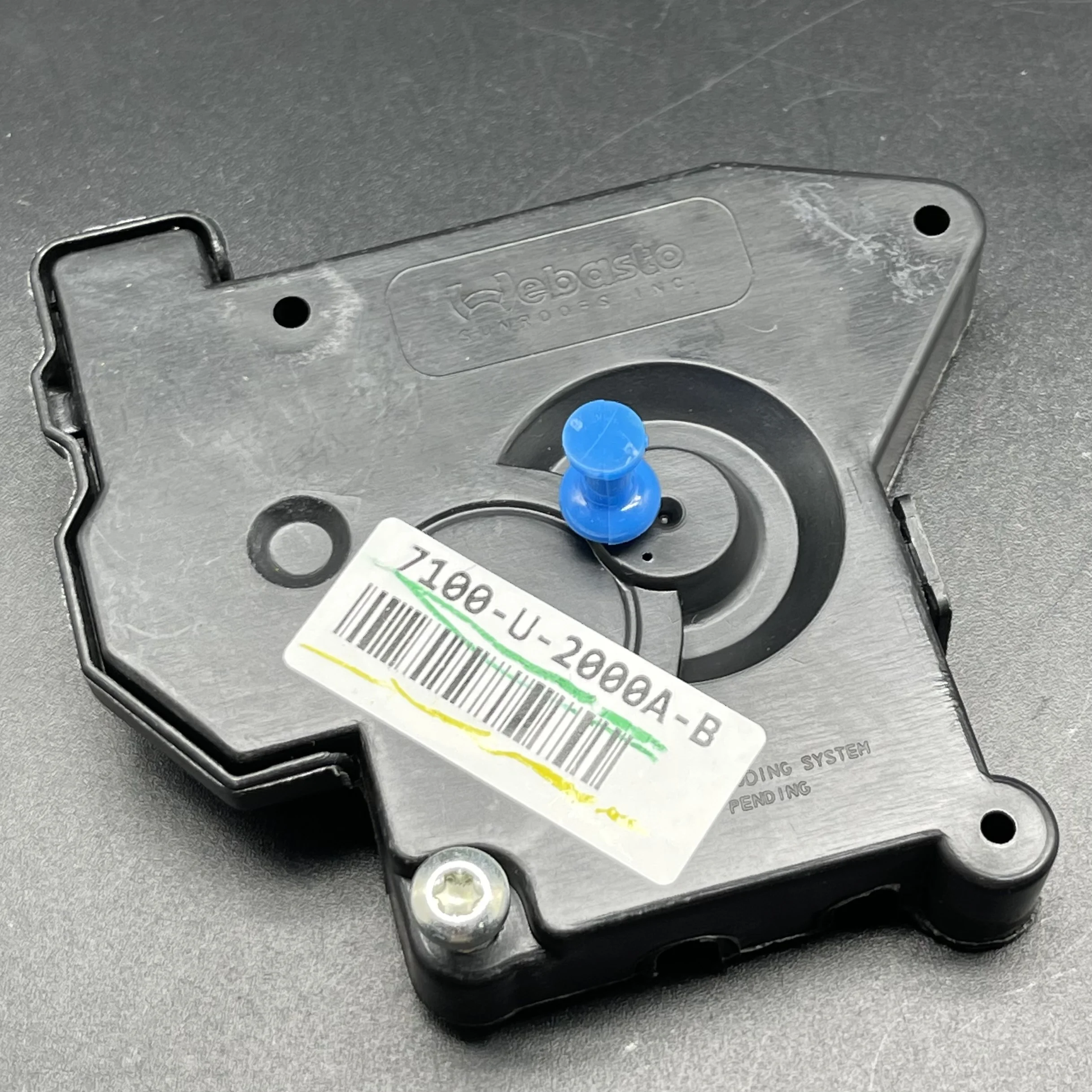 

Оригинал для Buick GL8 New Century Old Regal Sunroof Motor Gear 7100-U-2000A-B