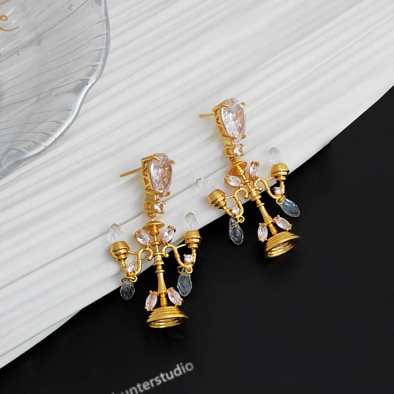 

European and American retro glass pendant Shape Earrings