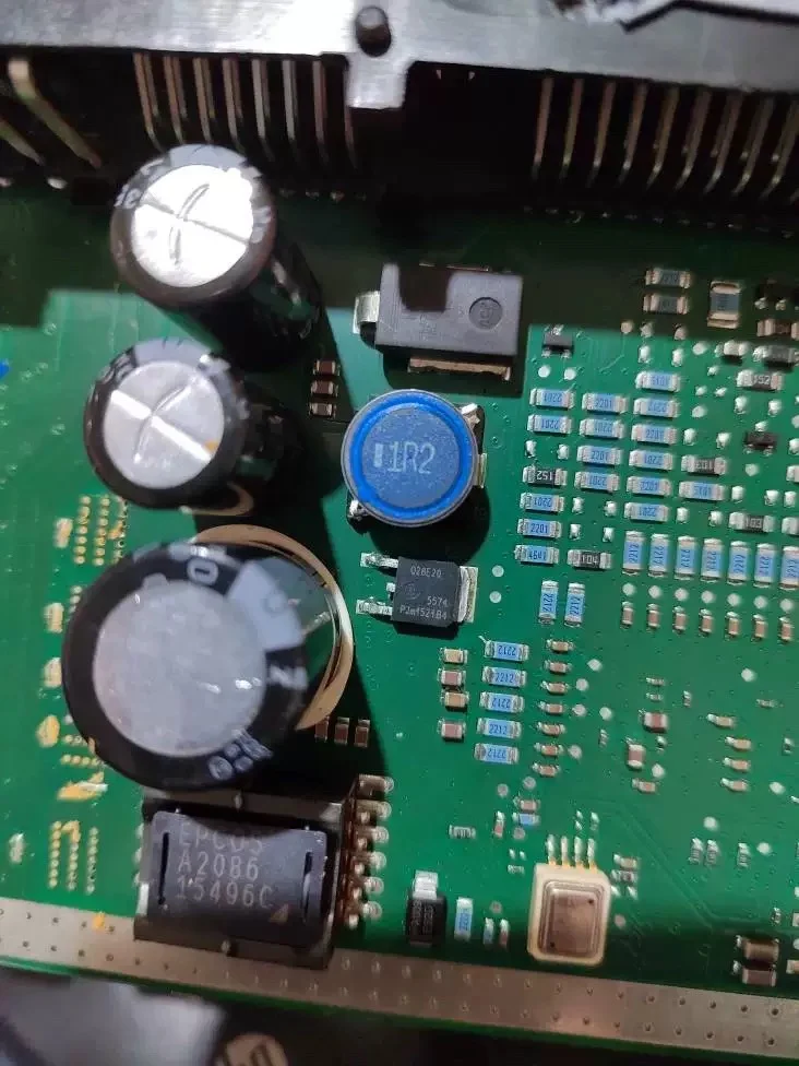 

Бесплатная доставка Q28E20 BYQ28ED-200 TO-252 200V 10A 10 шт.