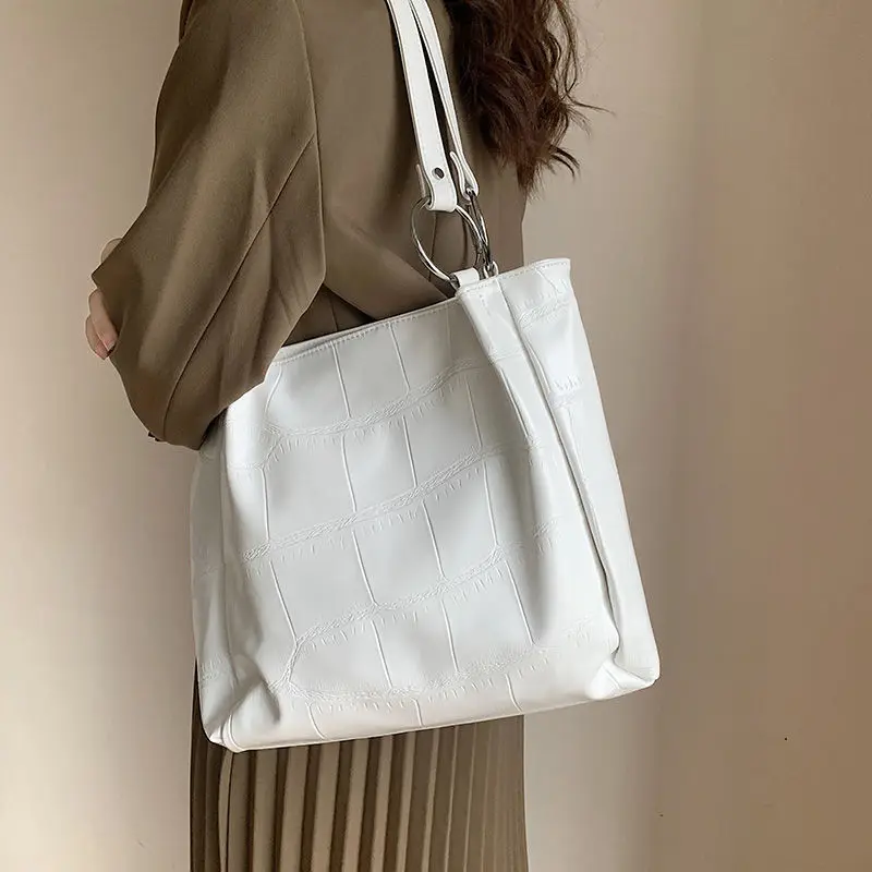 

HAEX Fashion Solid Bolso Mujer 2022 New Concise Korean Style Commute Ladies Tote Bag Trendy Large Capacity PU Shoulder Bag Femme