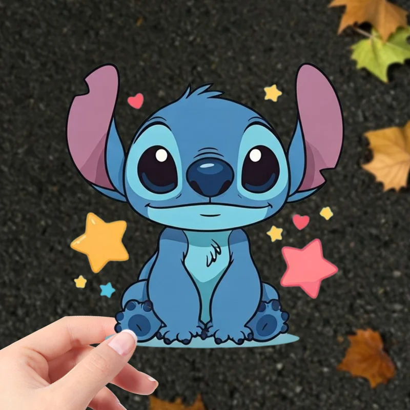 Фото Милые наклейки Stitch для автомобиля: солнцезащитные, водонепроницаемые, для шлемов и бамперов, многофункциональные декоративные стикеры №1