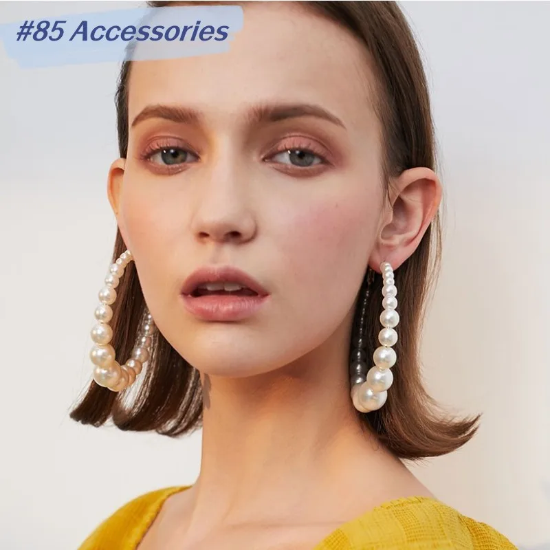 

Vintage European Russian Exaggerated Personalized Simulated Pearl Modern Hoop Earrings ZN00055