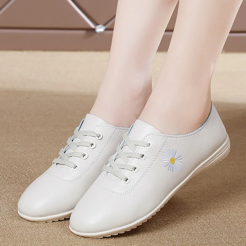 New Women's Flat Leather Shoes Designer Vulcanized Shoes Summer Breathable Solid Color Casual Shoes for 2023zapatos Para Mujeres