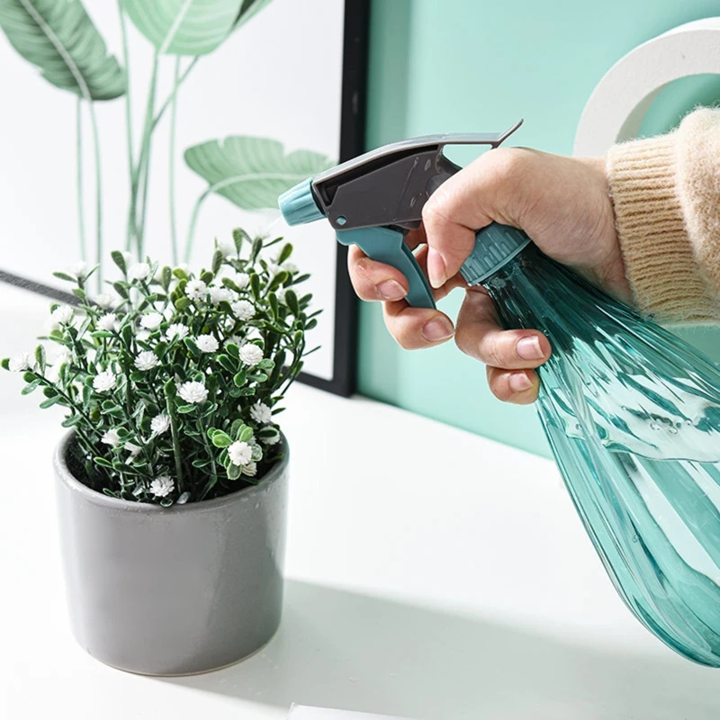 

Пластиковая бутылка с распылителем для полива растений, 20 унций