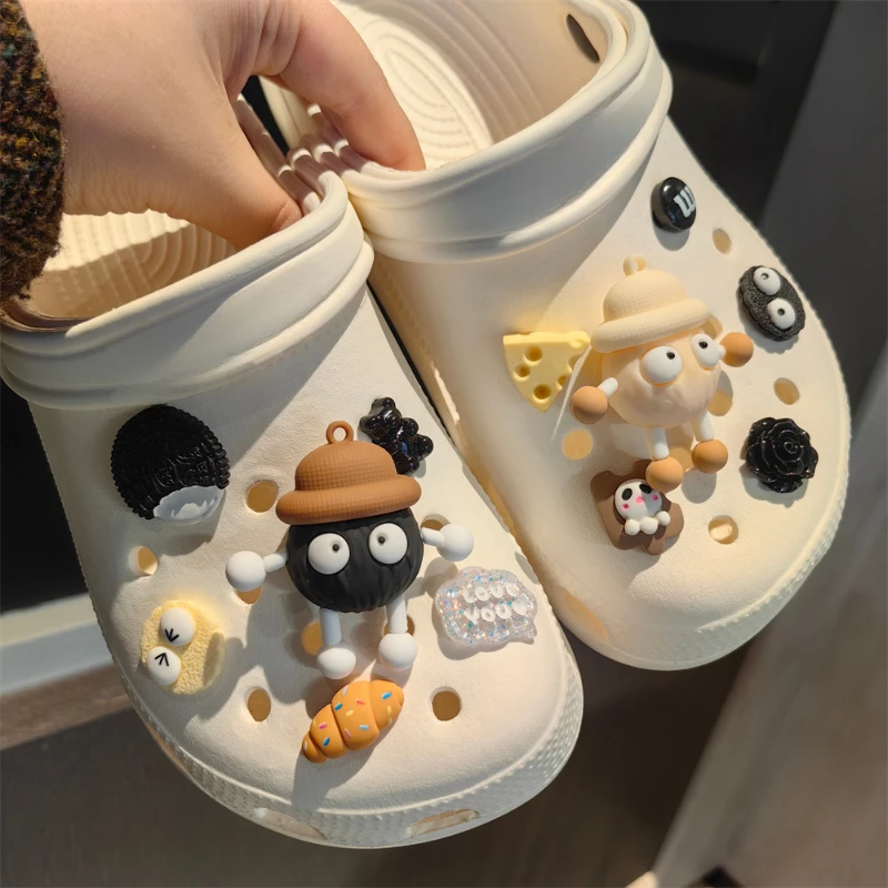 Новинка 2024 черно-белый контрастный угольный шар комплект обуви с отверстием для