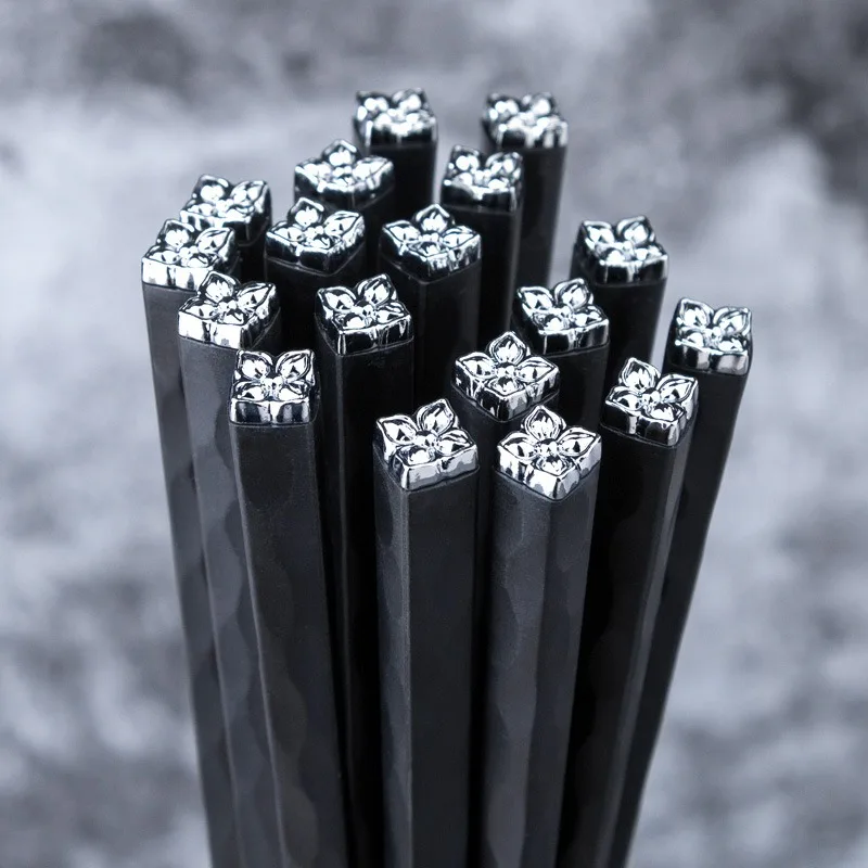 

New Sterilizable Non-Deformation Chopsticks Non-Slip Japanese Alloy Chopsticks