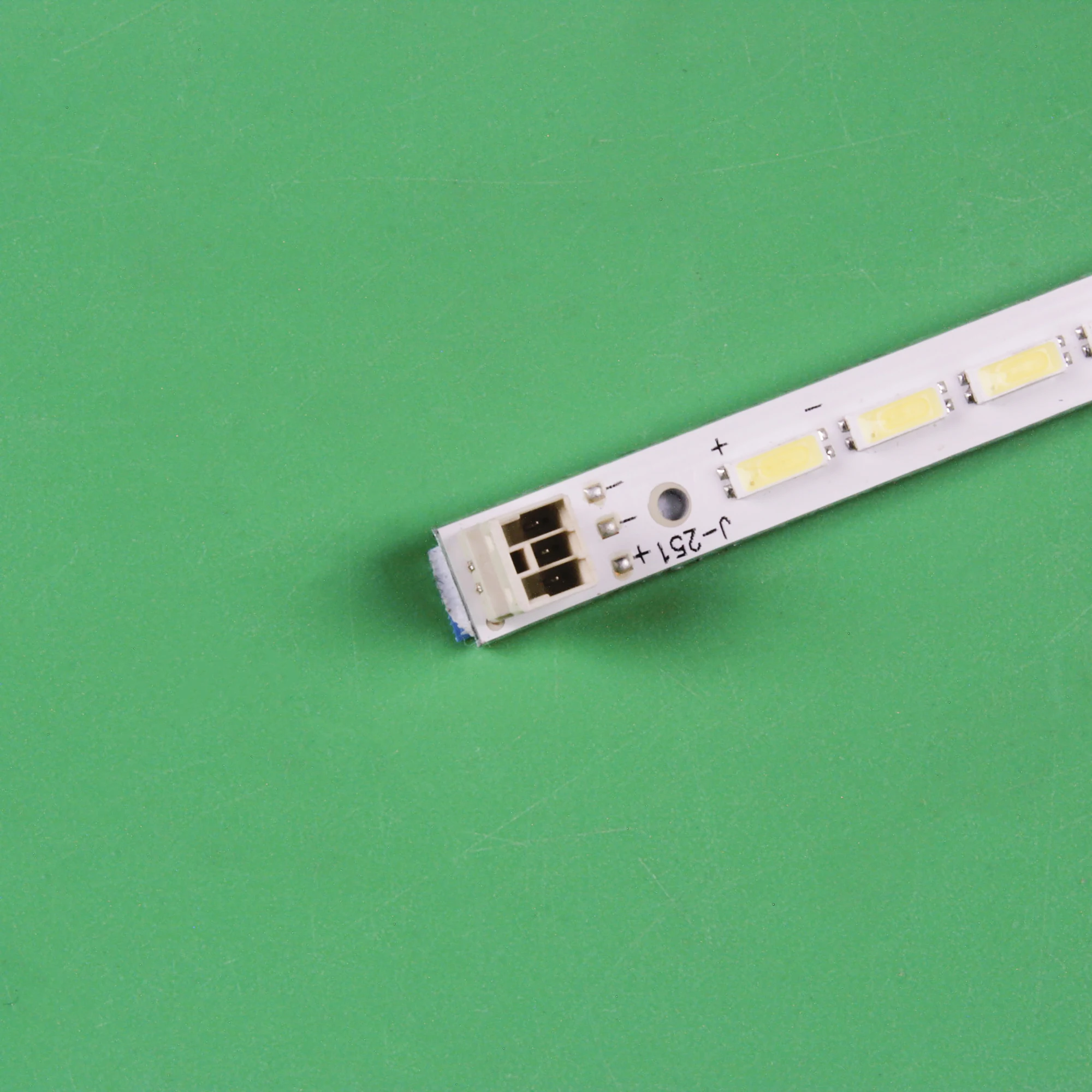 Светодиодные ленты подсветки для L46E5200-3D L46F3200E LED46M592DC L46P7200-3D B46-LEG-6B LED46K21 SLED 2011SGS46 5630