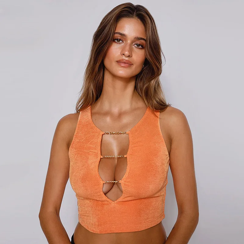 

Женский однотонный топ без рукавов, облегающий Яркий шелковый топ с вырезом на груди и цепочкой, лето 2022