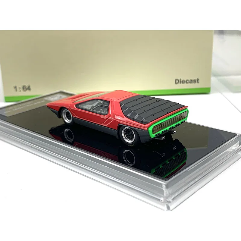 Фото Масштабная модель автомобиля ROMEO 33 BERTONE CARABO 1968 из сплава, 1:64, статическая коллекционная модель, украшение, праздничный подарок, игрушка №5
