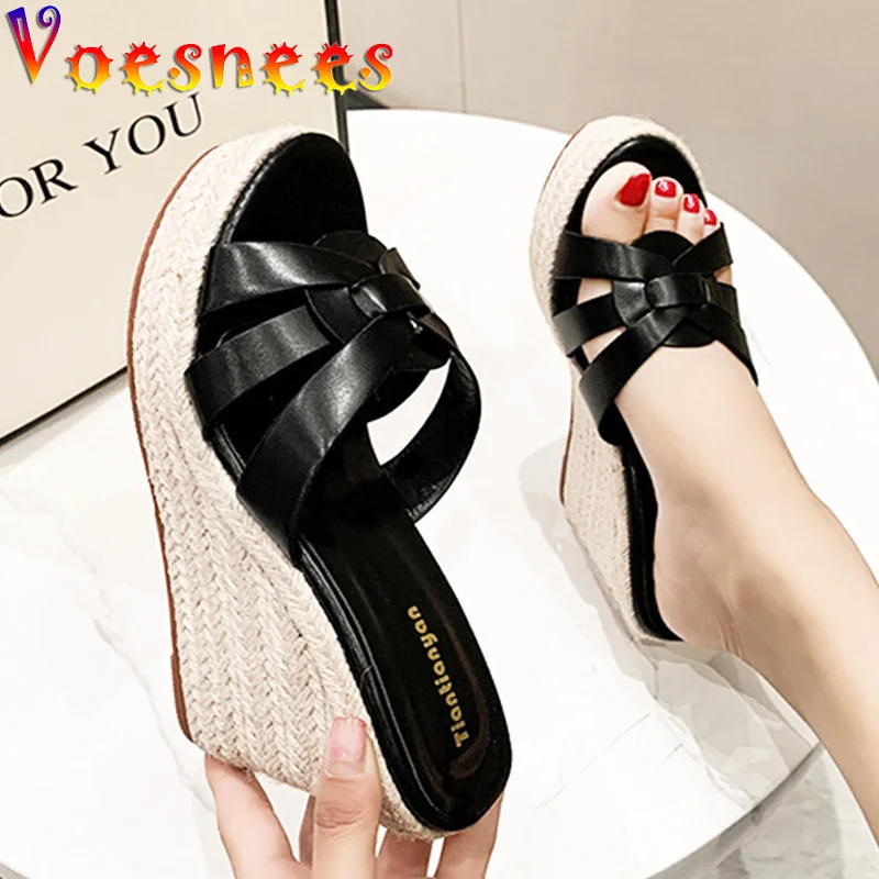 

Summer Straw Woven Wedges Slippers Fashion Bohemian Style Sandals Hollow Out High Heels Waterproof Platform Women Beach Shoes