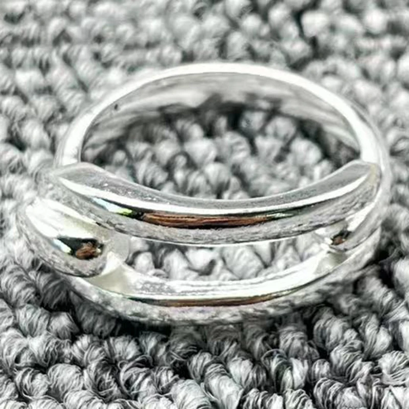

2023 new trend UNOde50 fashion electroplating 925 simple fashion creative women's holiday ring gift