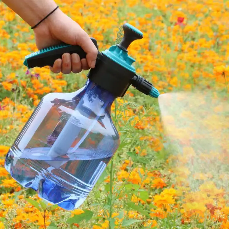 

Large 3L Capacity Watering Can Manual Air Pressure Mist Sprayer Disinfection 3 Liter Watering Can Sprinkler Watering Household