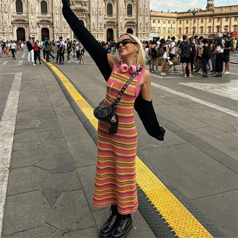 

Летнее свободное Трикотажное короткое платье без рукавов с V-образным вырезом, женские прямые платья в полоску, трикотажная уличная одежда ...