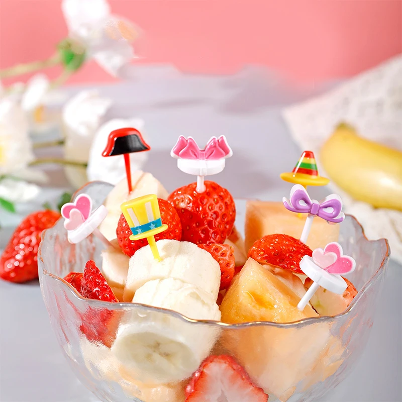 

6Pcs/SET Cute Mini Hat Farm Cartoon Food Picks Children Snack Cake Dessert Food Fruit Forks Lunch Bento Accessories Party Decor