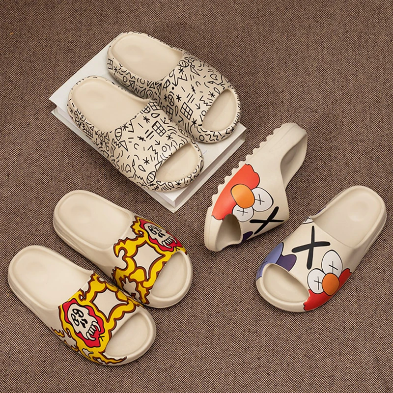 

2022 New Designer Brand Slides Summer Cartoon Men Slippers Women Thick Fashion Printed Platform Shoes Non-slip Outdoor Sandals