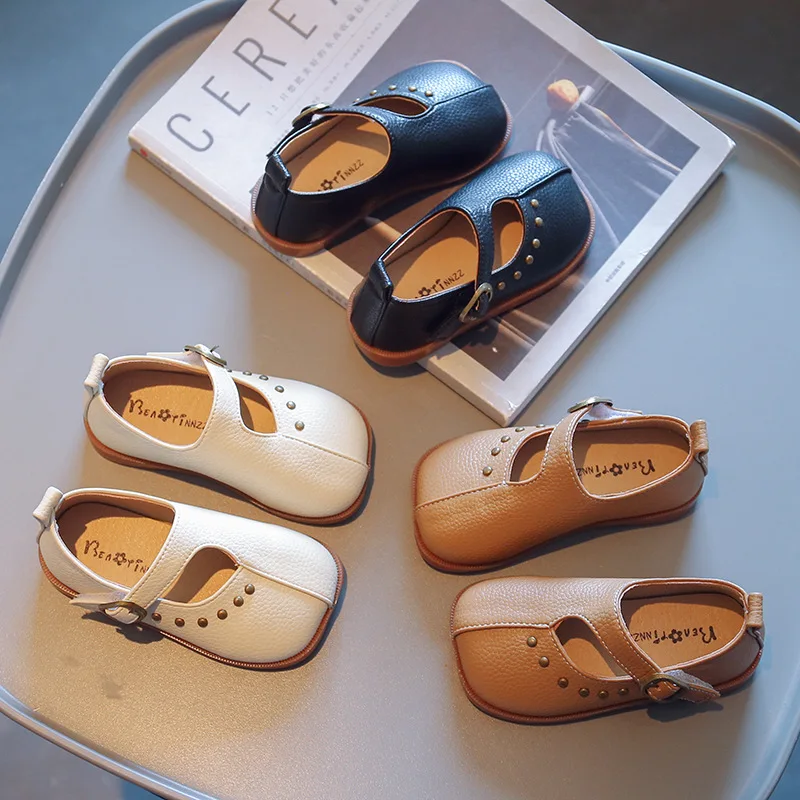 

Children Leather Shoes 2022 New Design Sense Buckle Slanted Flat Soft Sole Shoes British Style Girls Fashion Casual Shoe