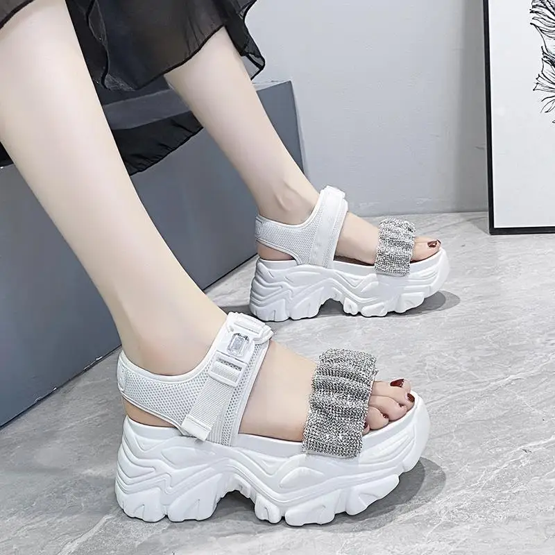 

Sports Clunky Sandals for Women Summer Ins Trendy 2022 New Fairy Style Rhinestone Platform Height Increasing Casual Roman Shoes