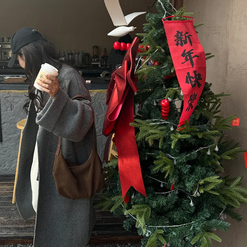 Маленькая нишевая дизайнерская матовая замшевая сумка в стиле ретро с клецками