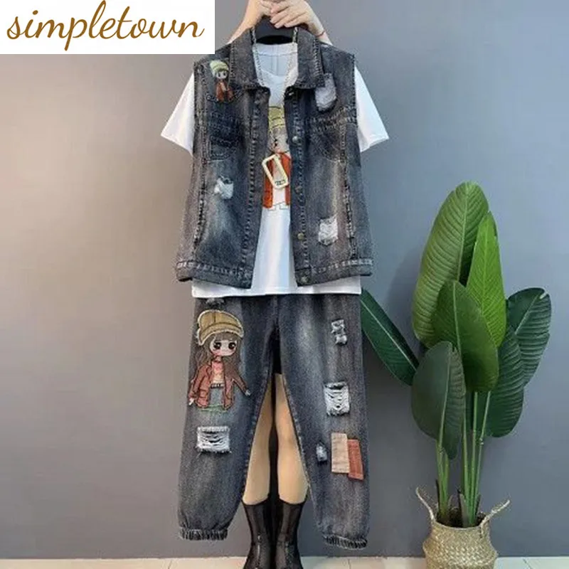 Джинсовый жилет с мультяшным принтом белая футболка коротким рукавом рваные