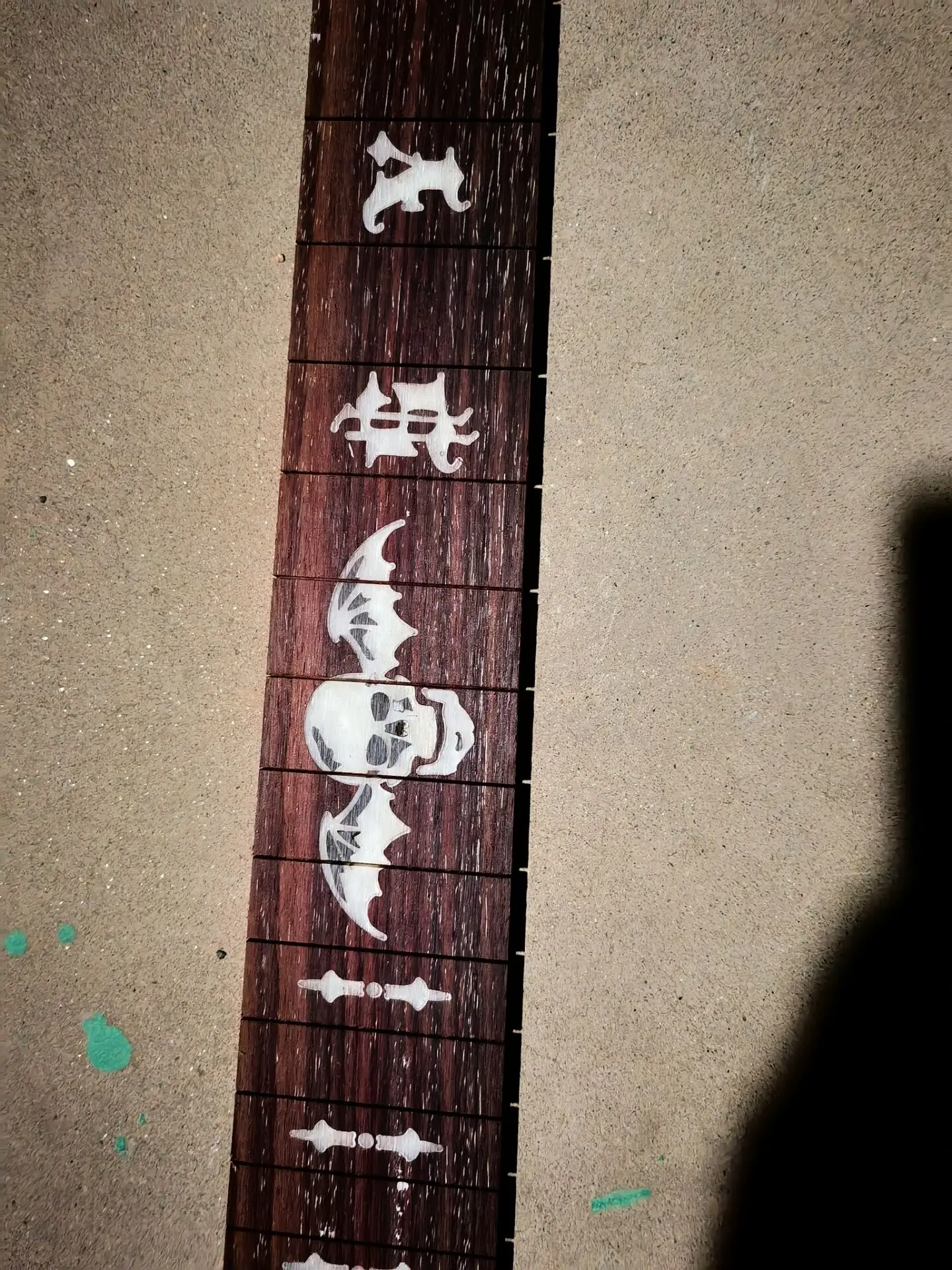 

Guitar Accessories 1 pcs x 25.5"electric Guitar Fretboard electric guitar ROSE Wood Fretboard Parts 00-014# inlay