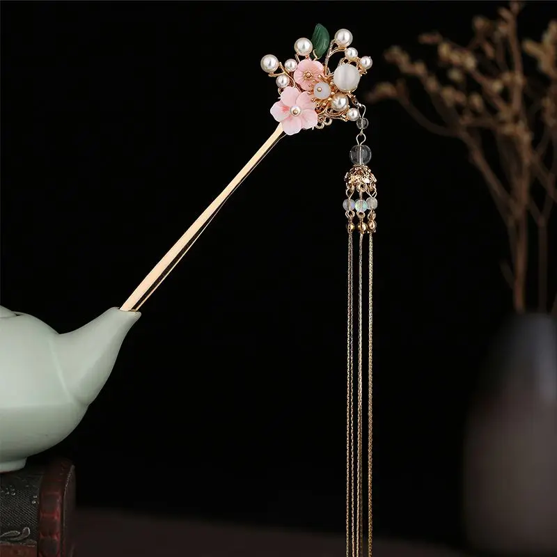 

Luxury Metal Hair Stick Hanfu Flower Hairpins for Women Peals Head Jewelry