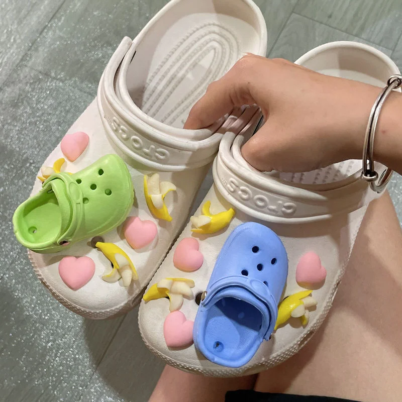DIY Cartoon Multiple Colour Shoe Accessories Vintage Fashion Shoes Charms Mini Simulation Clogs Shoes Cute Croc Charms Designer