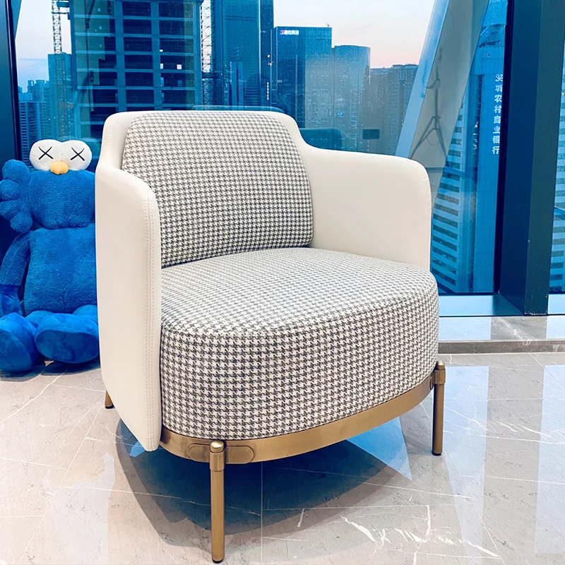 

Aesthetic Luxury Nordic Chairs Modern Living Room Unique Makeup Chair Ground Sillon Individual Apartment Furniture WXH35XP