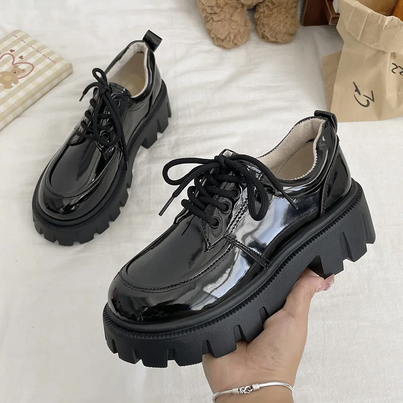 

Туфли-оксфорды женские на платформе, повседневные, на шнуровке, плоская подошва, оксфорды, лоферы, черные, весна 2023