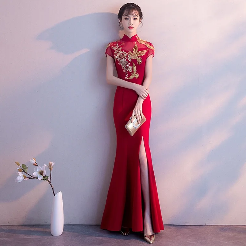 

Chinese Traditional Style Dress Sexy Slim Embroidery Banquet Gown Sequins Mermaid Slim Qipao Classic Mandarin Collar Cheongsams