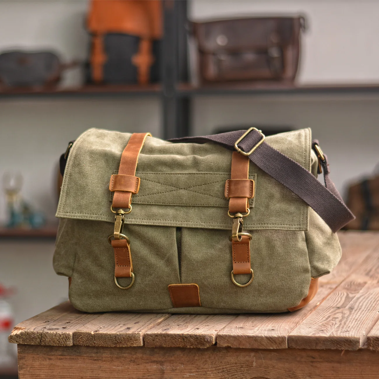 

New canvas bag men's diagonal bag leisure riding shoulder bag tooling large capacity outdoor messenger bag