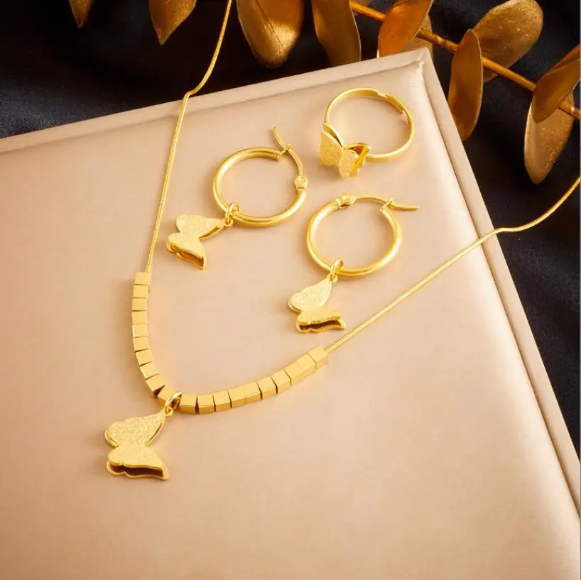 Цепочка с подвеской-бабочкой из нержавеющей стали