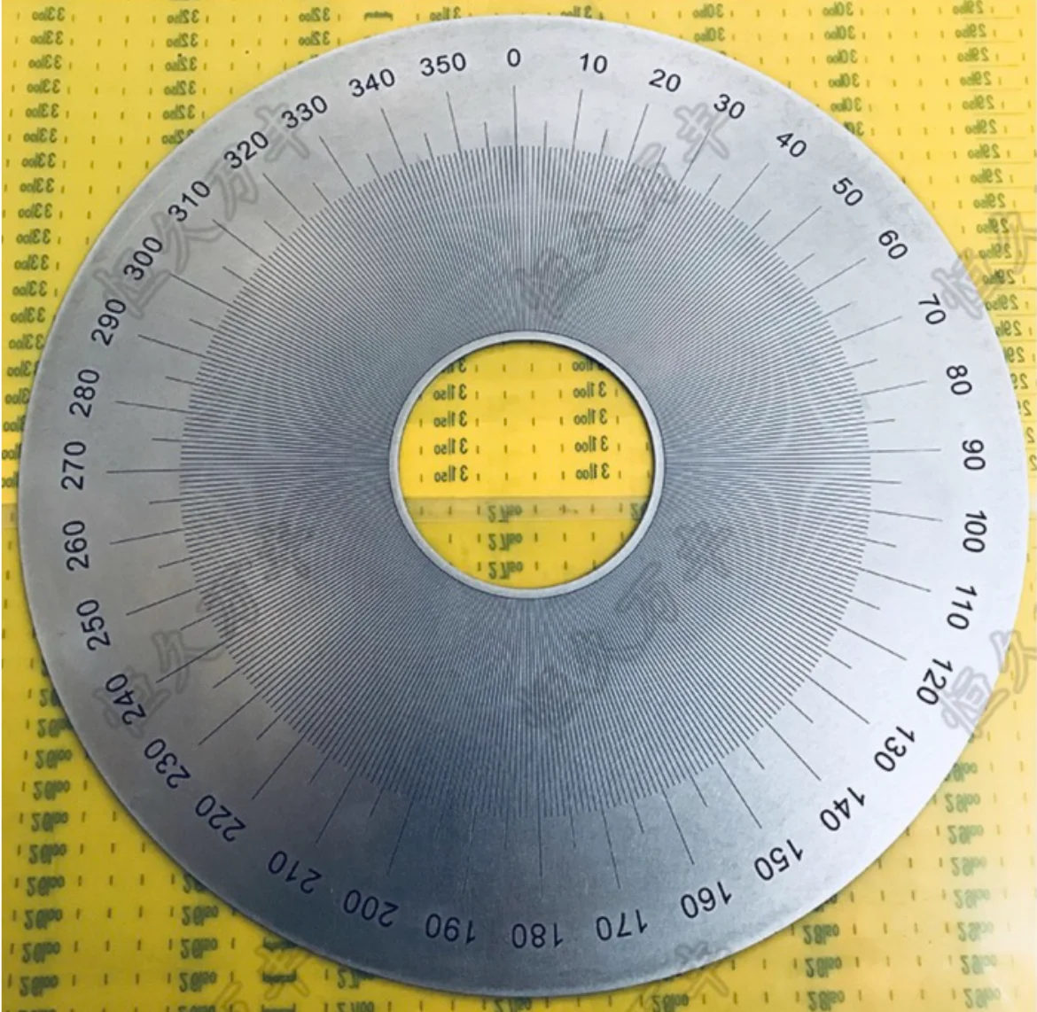 

Outer diameter: 350mm Special dial calibrated machine tools