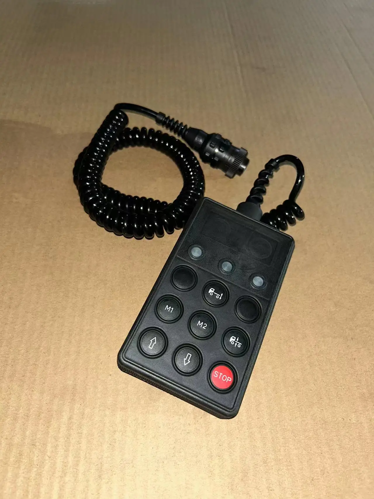 

Original 4460561360 ECAS RCU -Q KAMAZ 5490 54901 6580 V-OLVO S-CANIA DAF European truck Parts