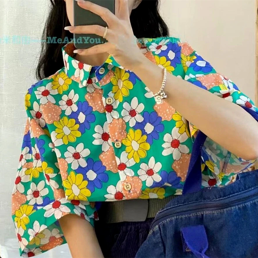 

Japan Korean Fashion Yellow Flower Shirts Kawaii Summer Beach Hawaiian Casual Button Up Shirt Loose Casual Ladies Tops Teenage