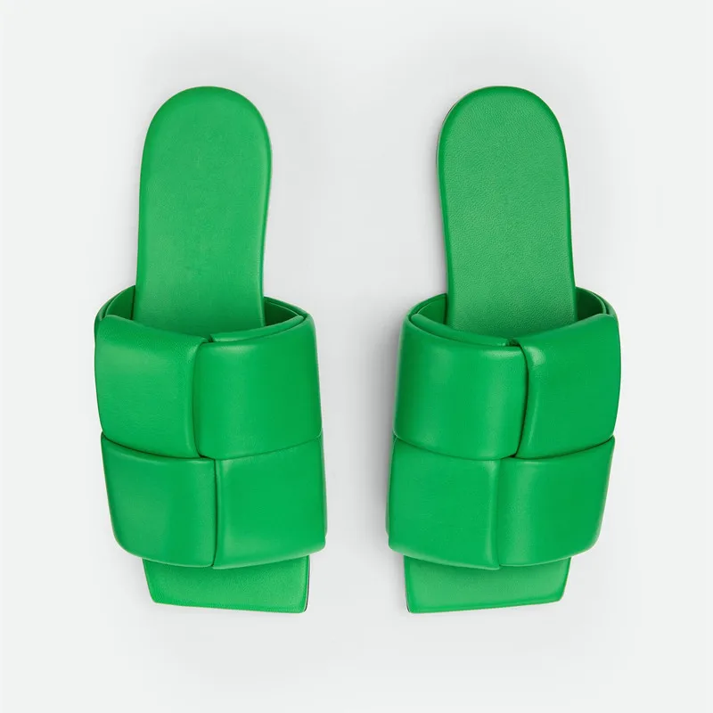 Women's slippers 2023 spring and summer fashion new casual woven plaid leather large bottomed slackers' open-toe slippers