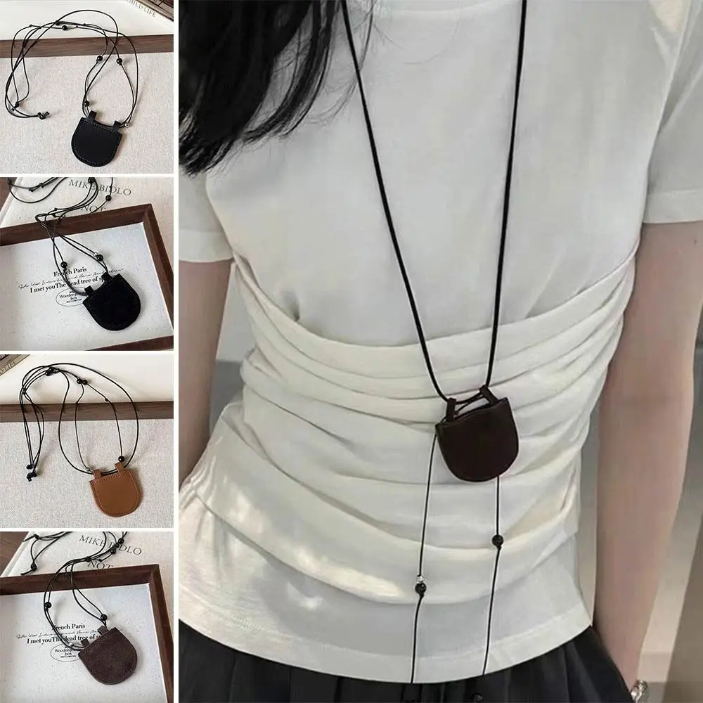 Ожерелье из замши с длинным ремешком |