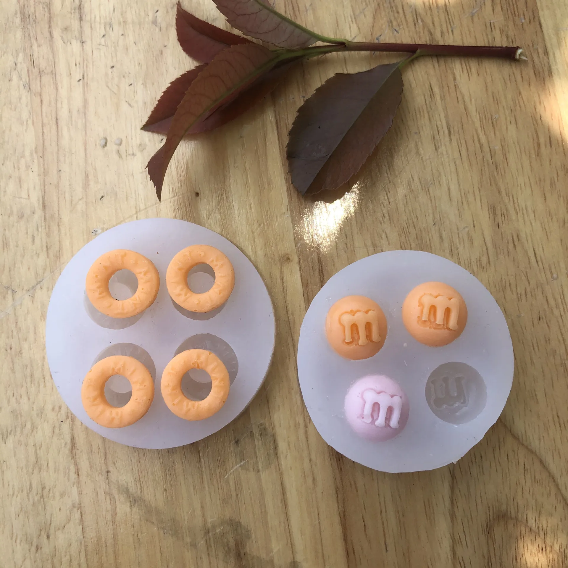 

Whistle sugar silicone mould for candle gypsum soap chocolate food M-233