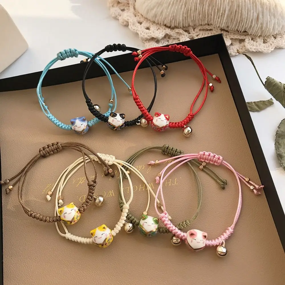 

Maneki Neko Lucky Handmade Red Braided Rope Bracelet Bell Jewelry Adjustable Hand Rope Ceramic Cat Pendant Women Hand Ring