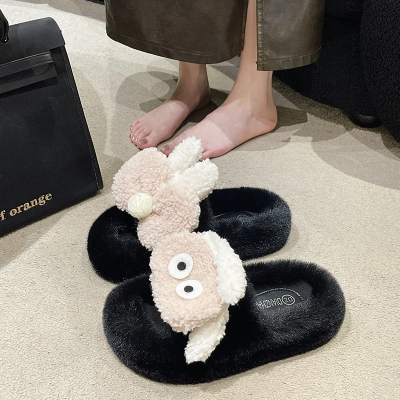 

Flat Shoes Female Home Slippers Women's Med Fur Flip Flops Luxury Slides Pantofle Flock Massage Plush Designer 2023 Fabric Rome