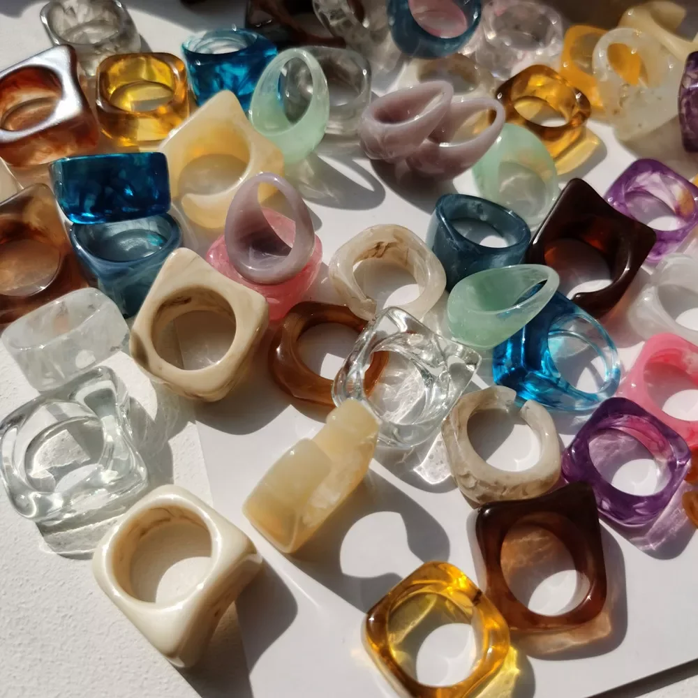 

Vintage Transparent Colorful Acrylic Resin Ring Set Korea Fashion Geometric Aesthetic Jewelry Ring For Women 2021 Trend Punk