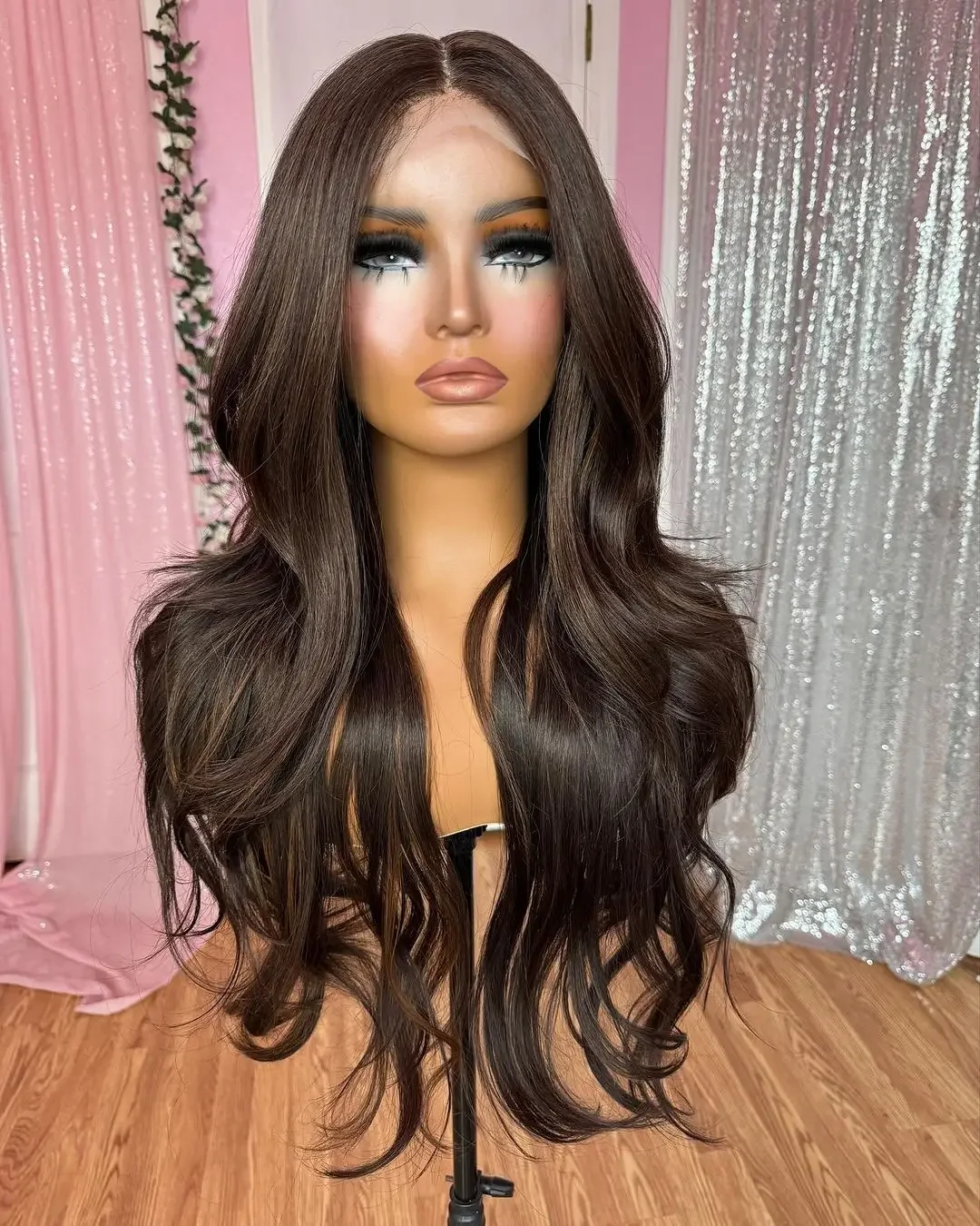 Натуральные черные безклеевые человеческие волосы волнистые с шелковой основой