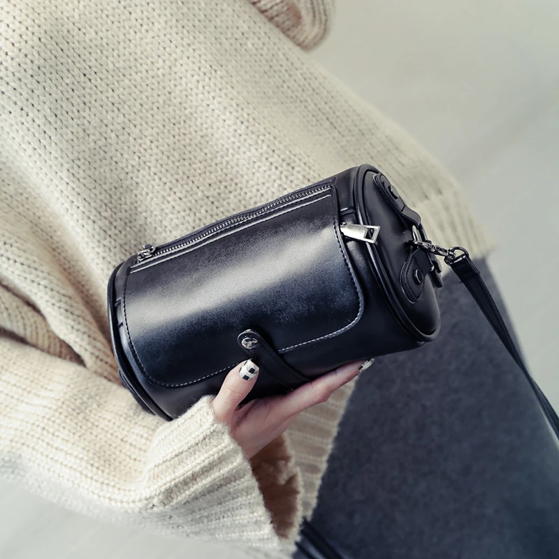 

Vintage Style Cylinder-shaped Crossbody Bags for Women 2021 Texture Leather Bucket Bag Stylish Travelling Purses Bolsa Feminina