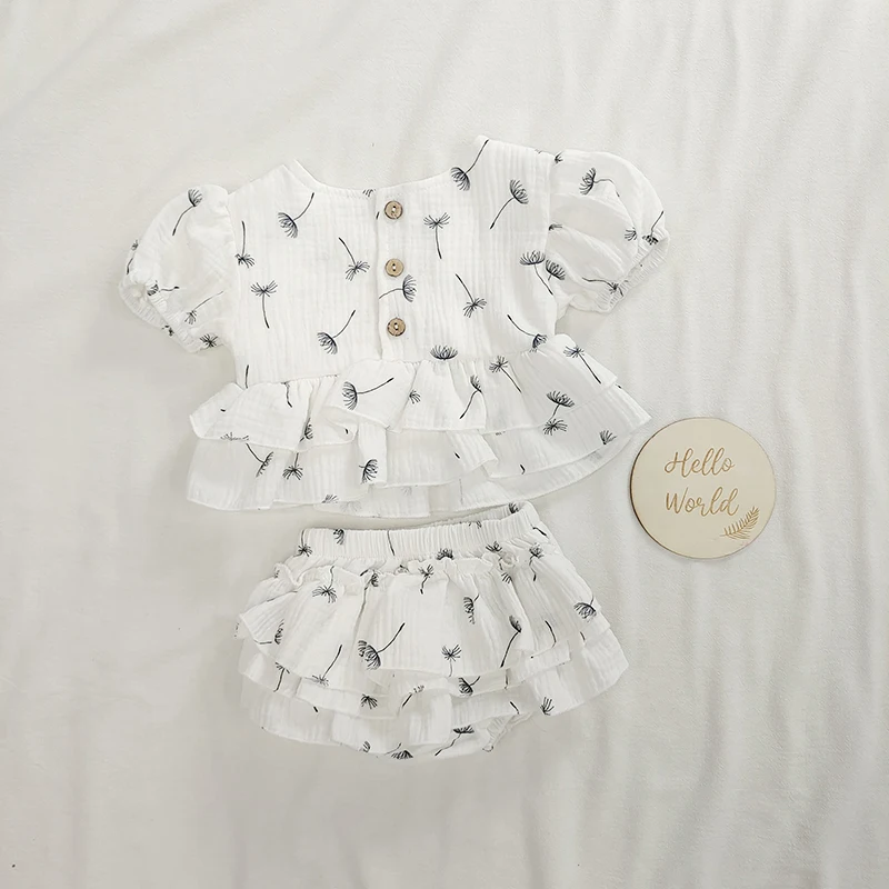 Детский хлопковый комбинезон с коротким рукавом юбка оборками и шорты-шаровары |