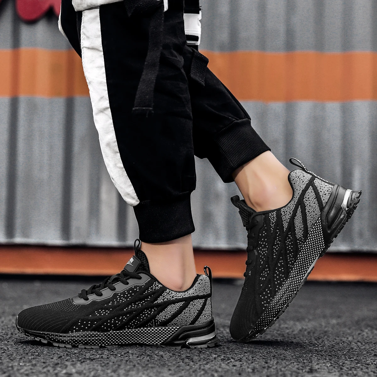 Men's Golf Shoes Mesh Breathable Sneakers Outdoor Grass Comfort Golf Shoes Men's Training Golf Walking Sneakers Size 39-46