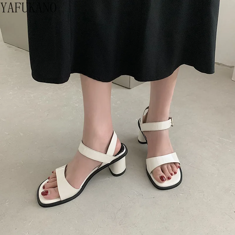 

2022 Summer New Womens Sandals Simple Temperament Retro Chunky Heeled Pumps Non-slip Personality Elegant Open Toe High Heels