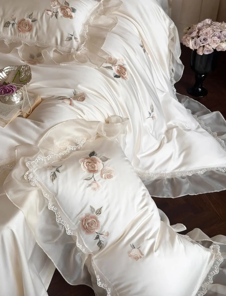 Комплект постельного белья Fairyfair с вышивкой в виде цветка розового кремового